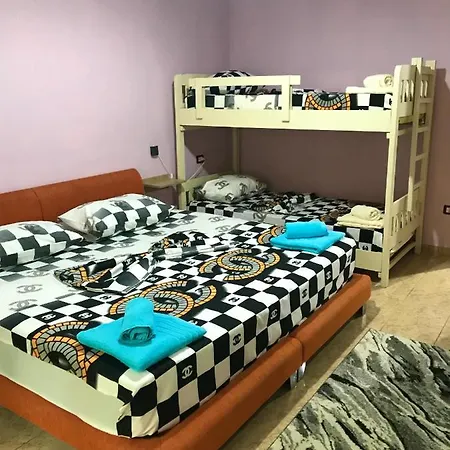 Rebi Beach Apartament